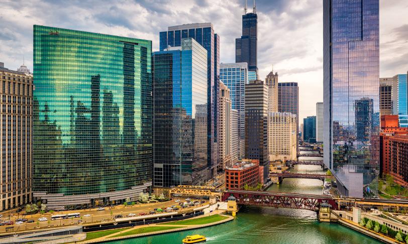 Chicago city center showing canal through city