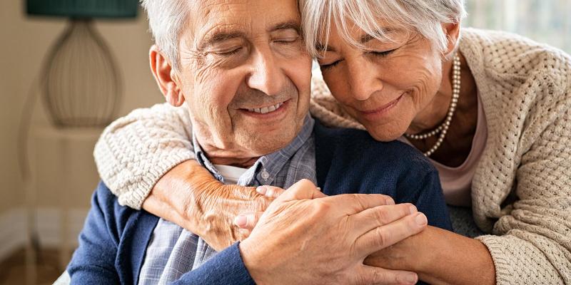 senior-couple-embracing advocacy